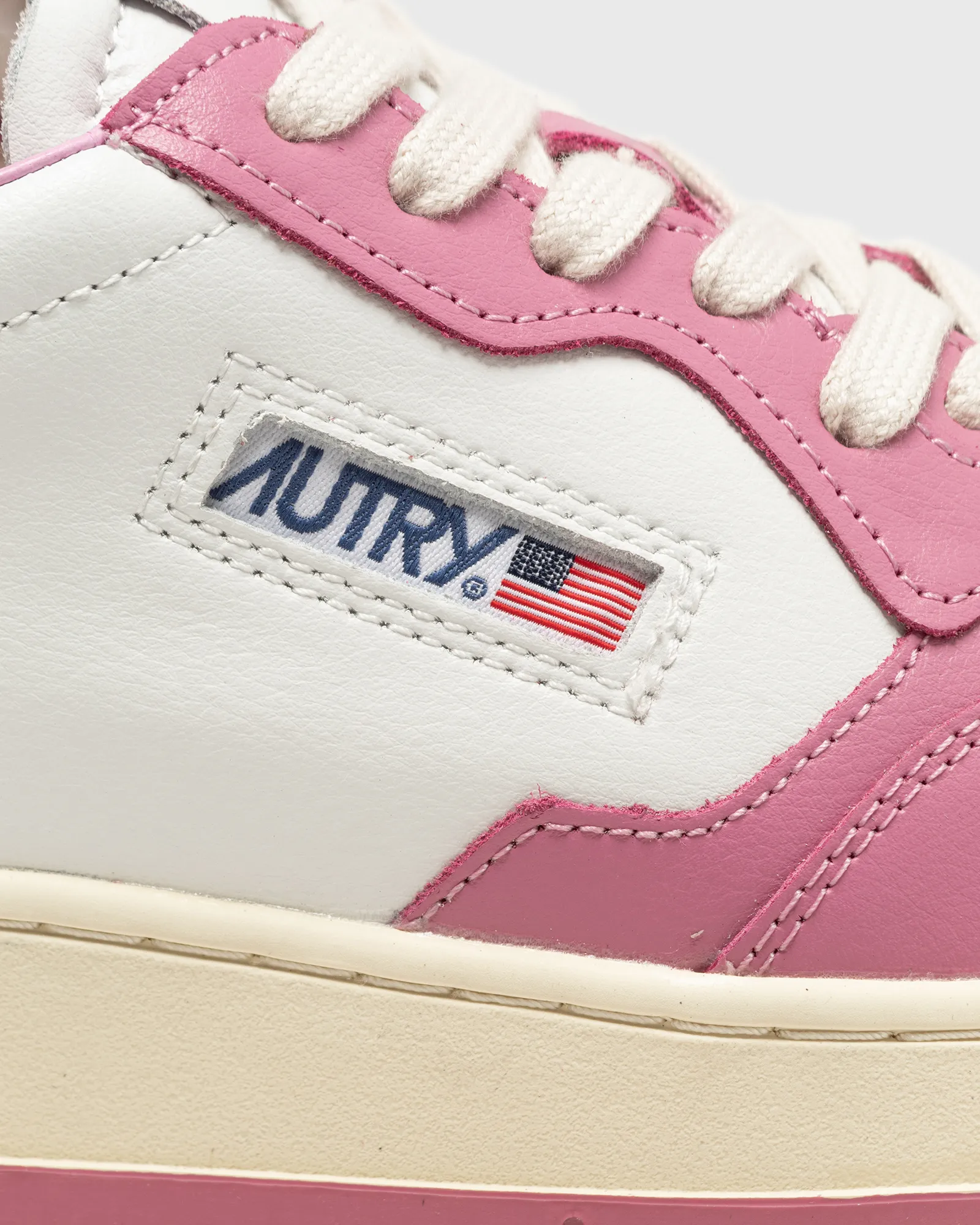 Autry Action Shoes WMNS MEDALIST LOW