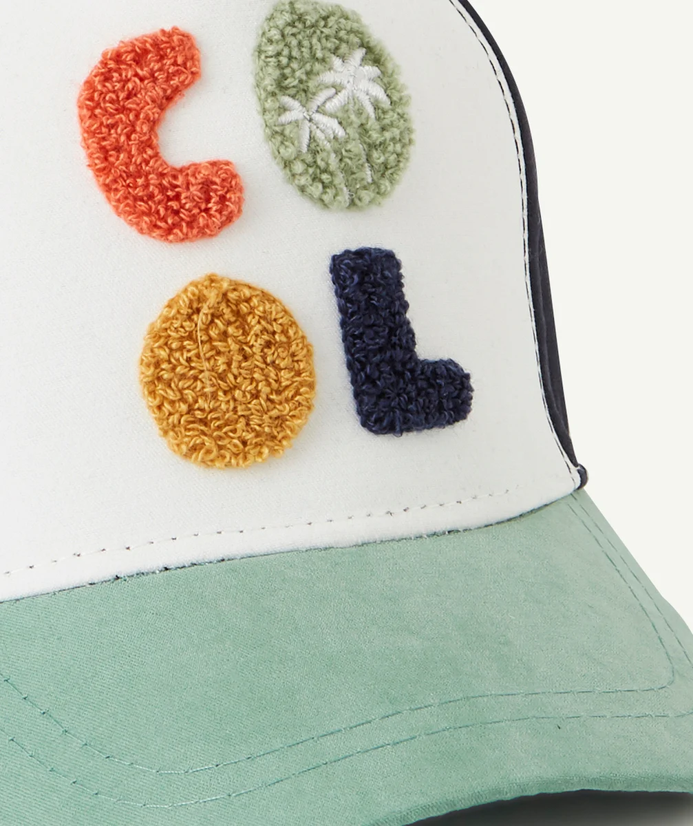 CASQUETTE BÉBÉ GARÇON EN COTON TRICOLORE AVEC BOUCLETTES