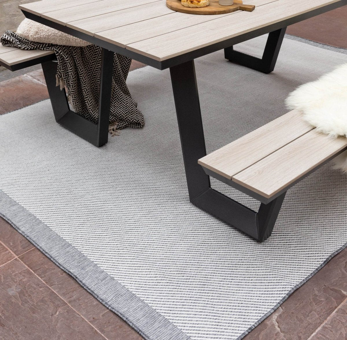Buitenkleed Border - Grijs|wit - dubbelzijdig - EVA Interior
