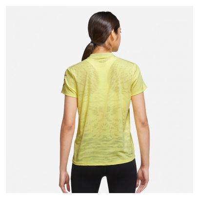 Maillot manches courtes Femme Nike Dri-Fit ADV Run Division Jaune
