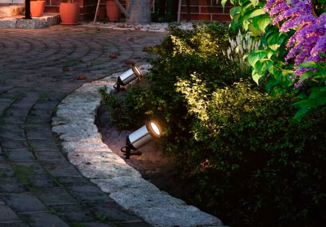 LED-Erdspieß Plug & Shine