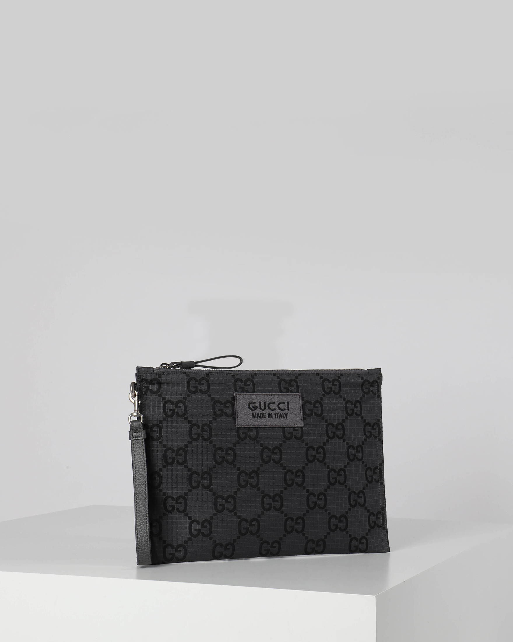 Gucci| Herren Beuteltasche POUCH GG RIPSTOP