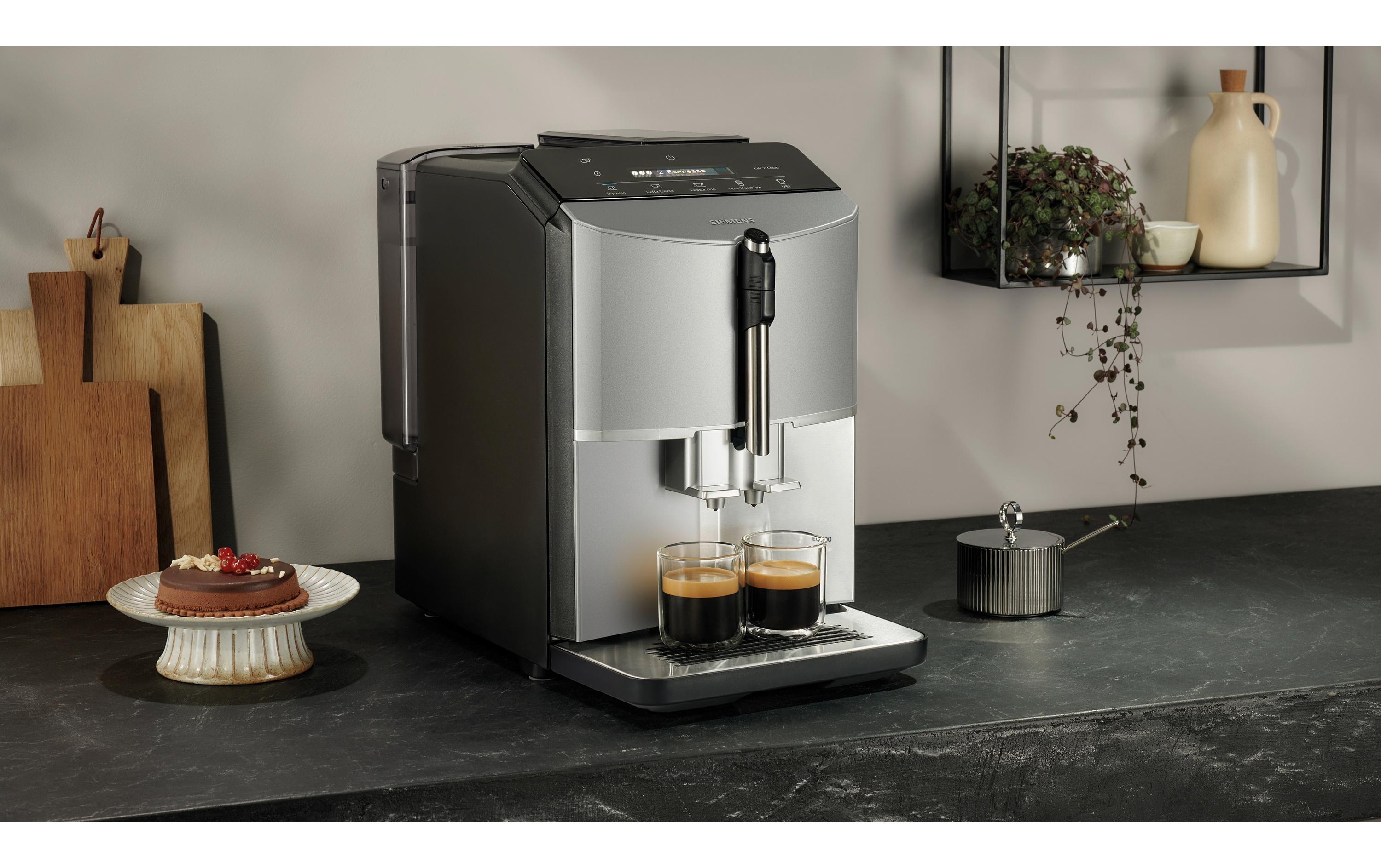 Kaffeevollautomat EQ300 Inox silver metallic TF303E07<br>Espressovollautomat