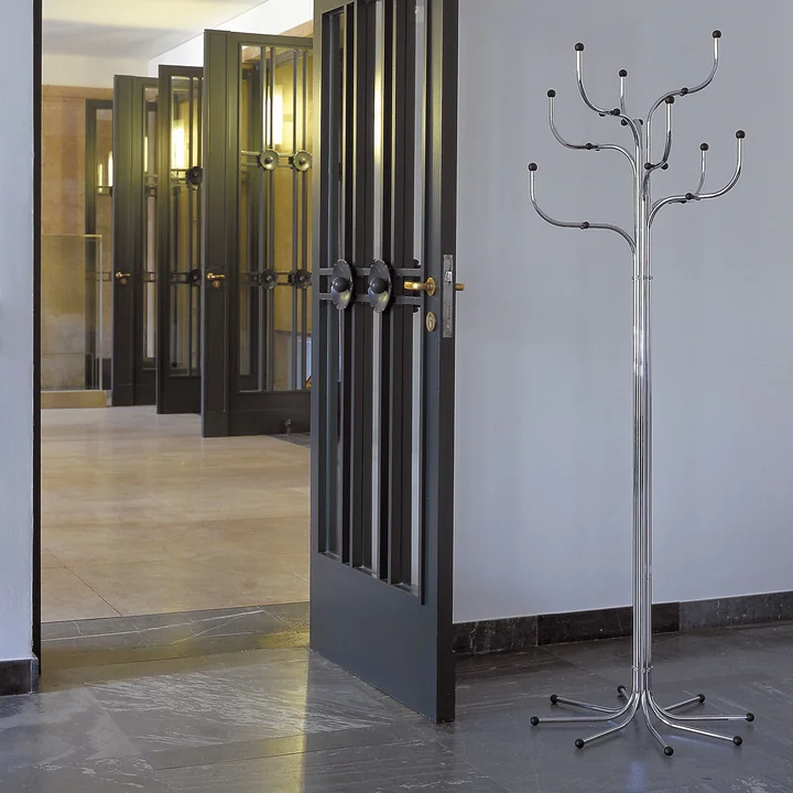 Fritz Hansen - Coat Tree Garderobenständer, verchromt