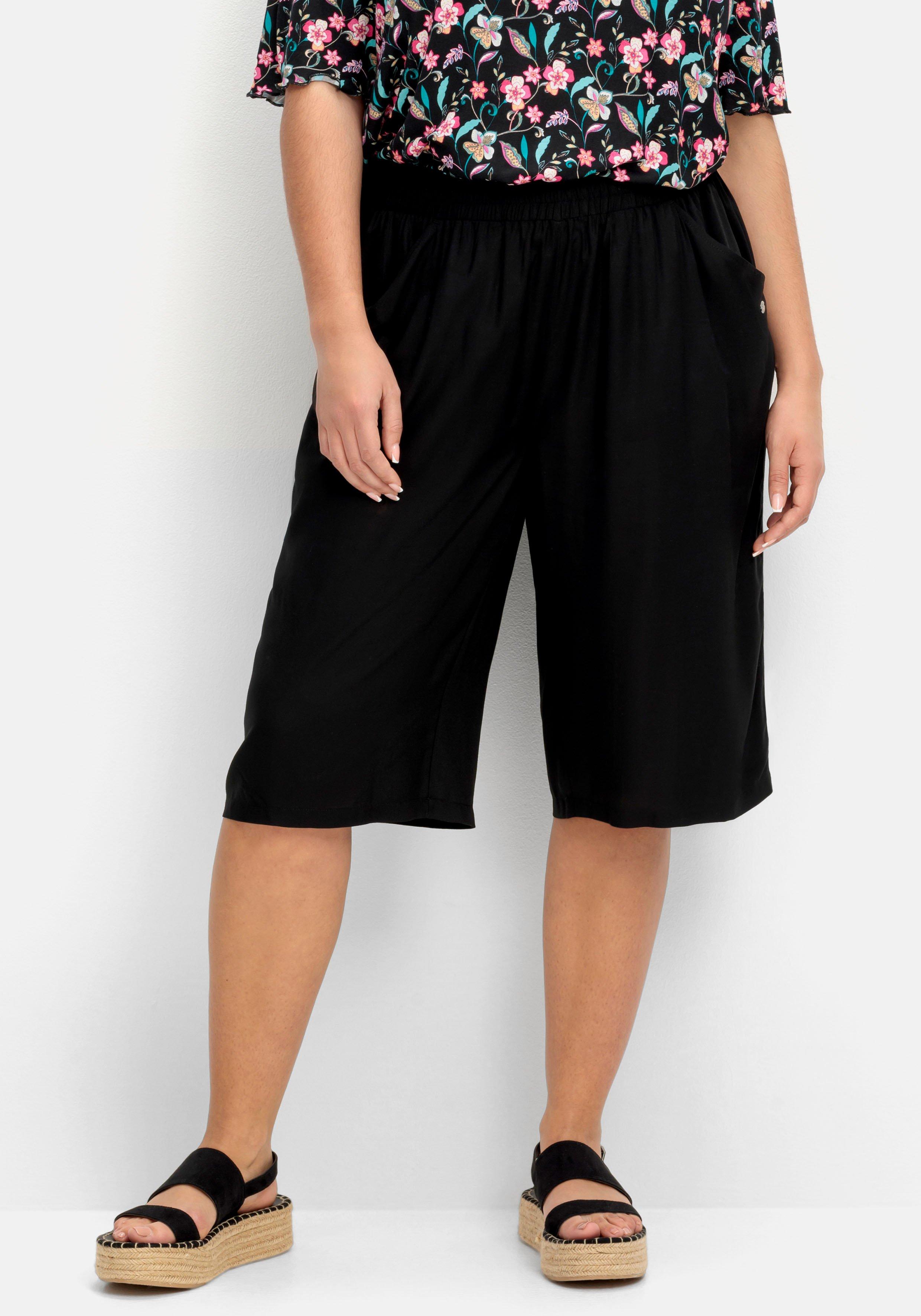 Weite Bermudas mit Smokbund, aus Viskose