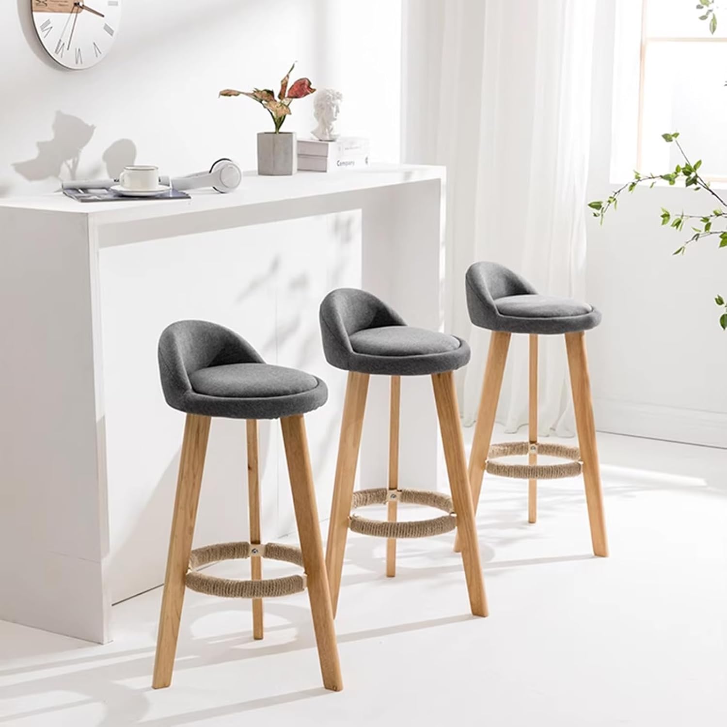 Drehbare Barhocker 2er-Set Barstuhl mit Lehne stylischer Tresenhocker Gepolsterte Sitzfläche,Küchenstuhl, Grauer Stoffbezug, Holzbeine (73cm)