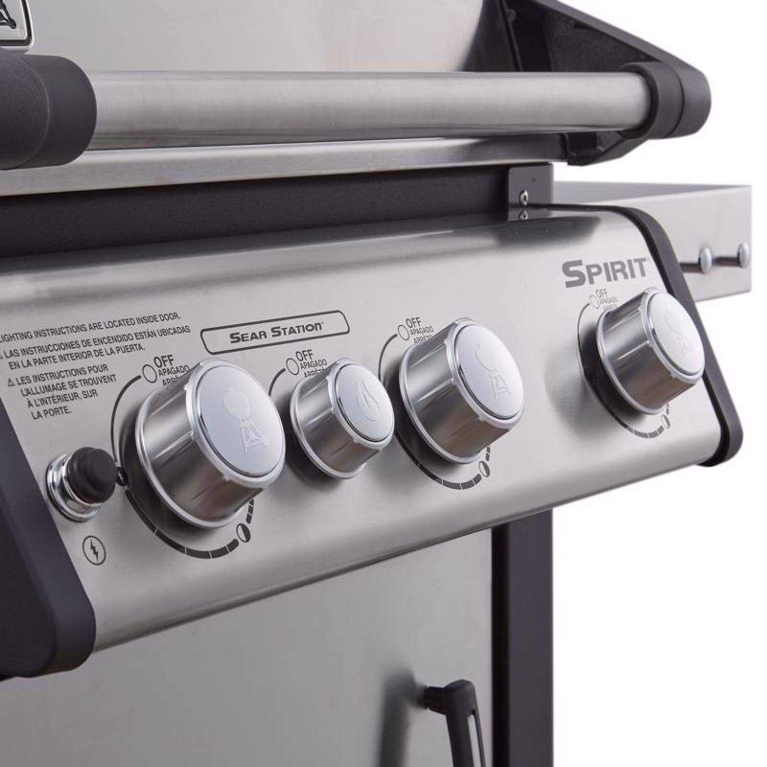Churrasqueira a gás propano Weber Spirit SP-335 com 3 queimadores e aço inoxidável.