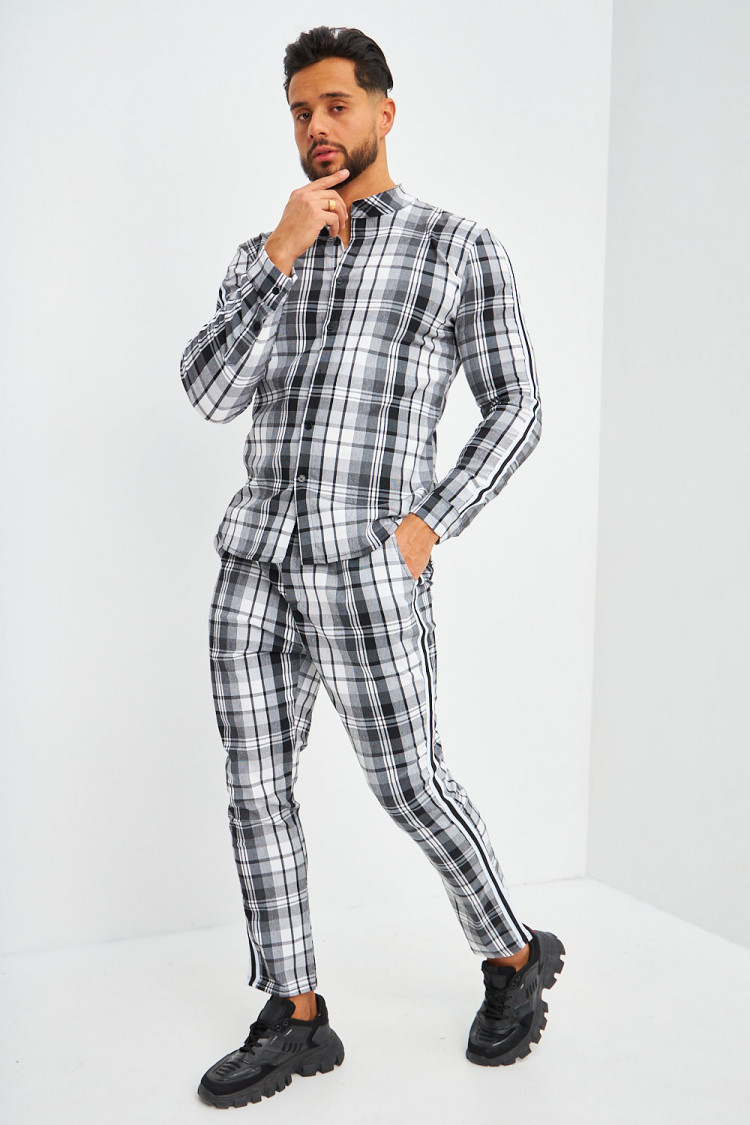 Chemise noire à carreaux blancs