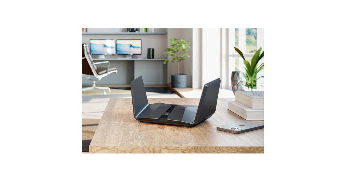 NetgearNighthawk RAXE500 Tri-Band WiFi Router  (Zwart)