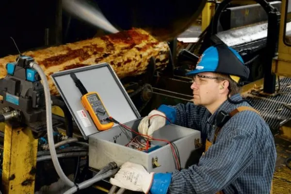 Fluke 2670150 Hånd-multimeter digital CAT III 1000 V, CAT IV 600 V Visning (counts): 20000