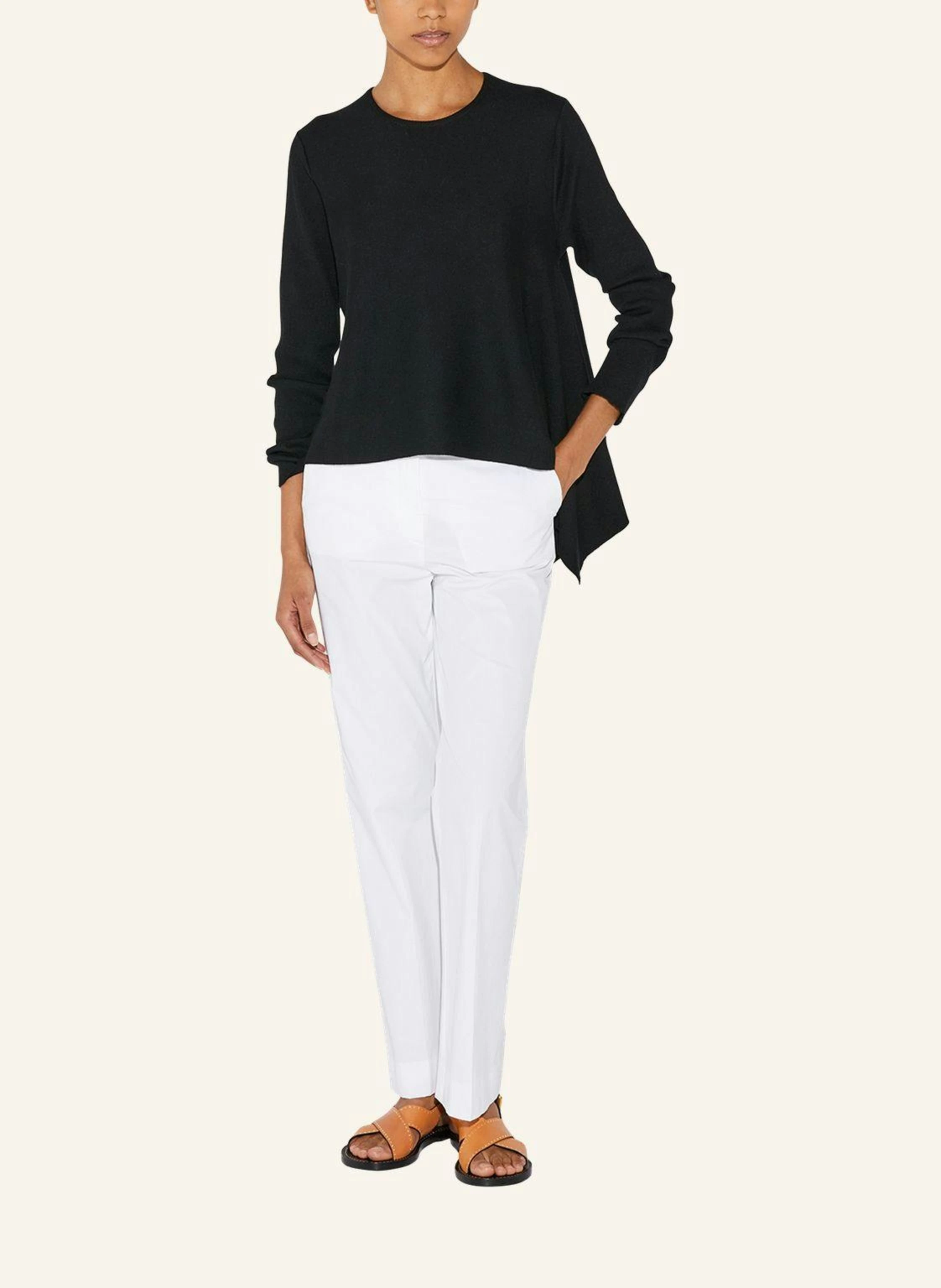 CÂLLAS MILANO HELOISE Asymmetrischer Pullover aus Merinowolle mit Rundhalsausschnitt