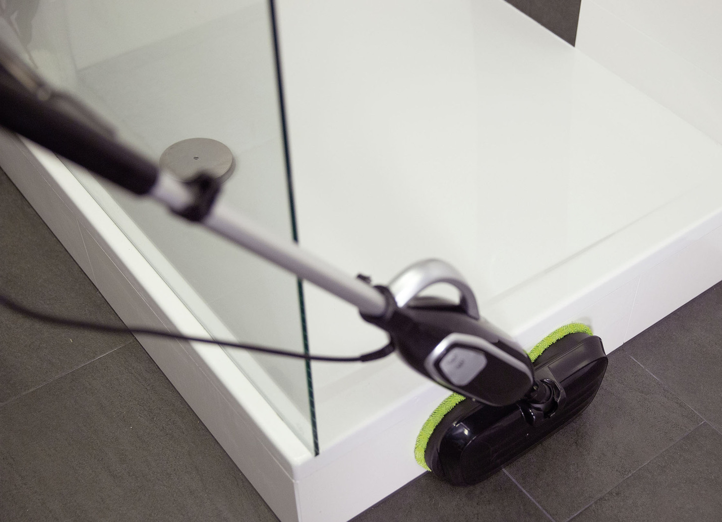Livington SteamTwister Dampf-Rotationsmopp