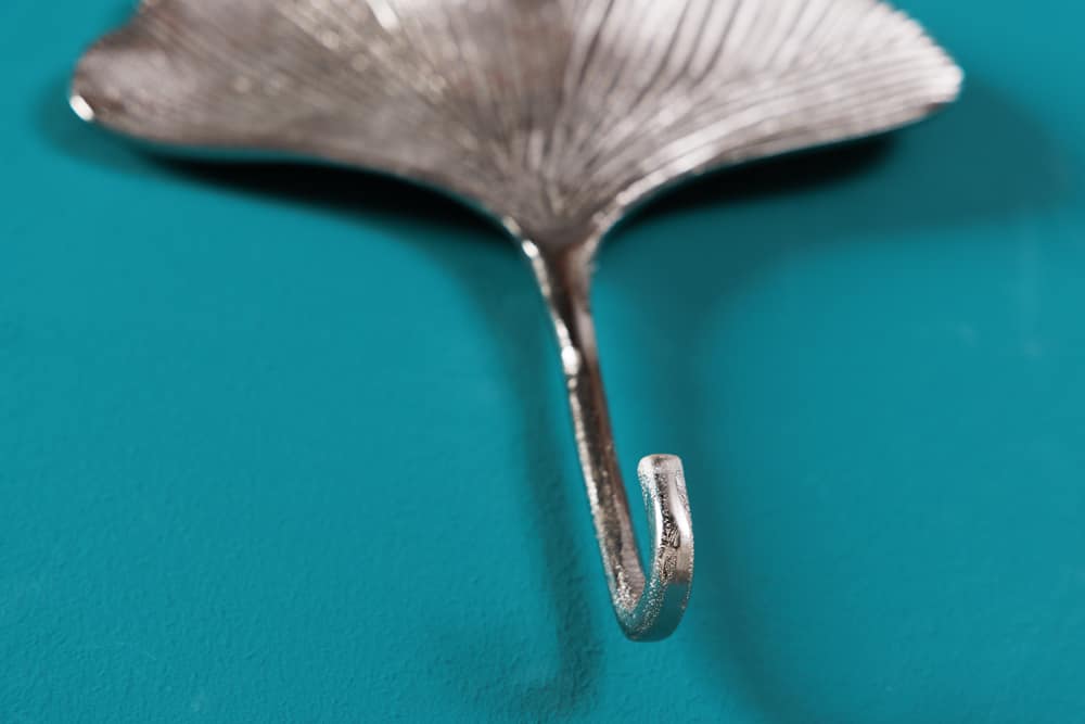 Dekoratives Kleiderhaken 3er Set GINKGO 30cm silber handmade Metall