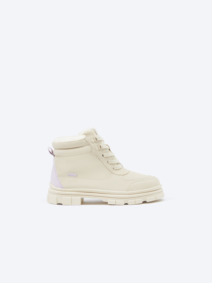 Bota forrada - Cru