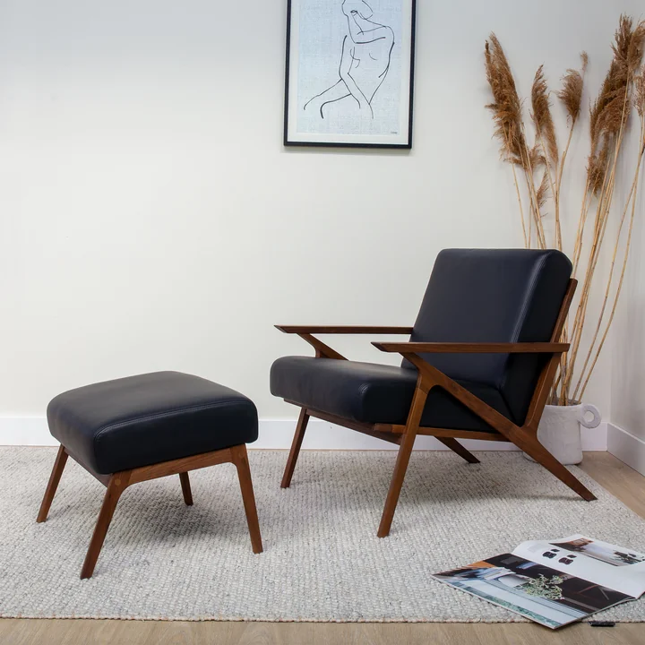 Studio Zondag - Jesper Lounge Stuhl, Nussbaum / Leder schwarz