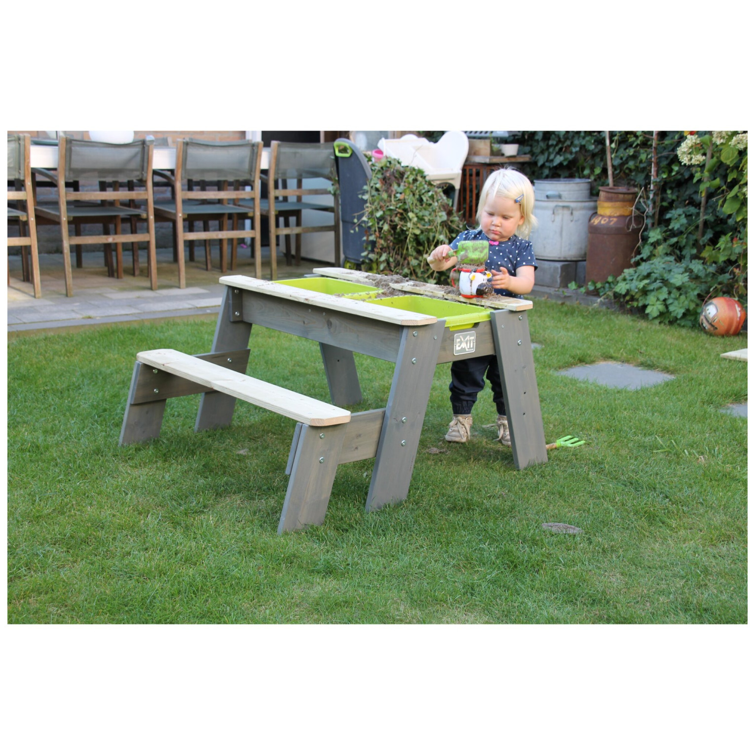 EXIT Aksent zand-, water- en picknicktafel (1 bankje)