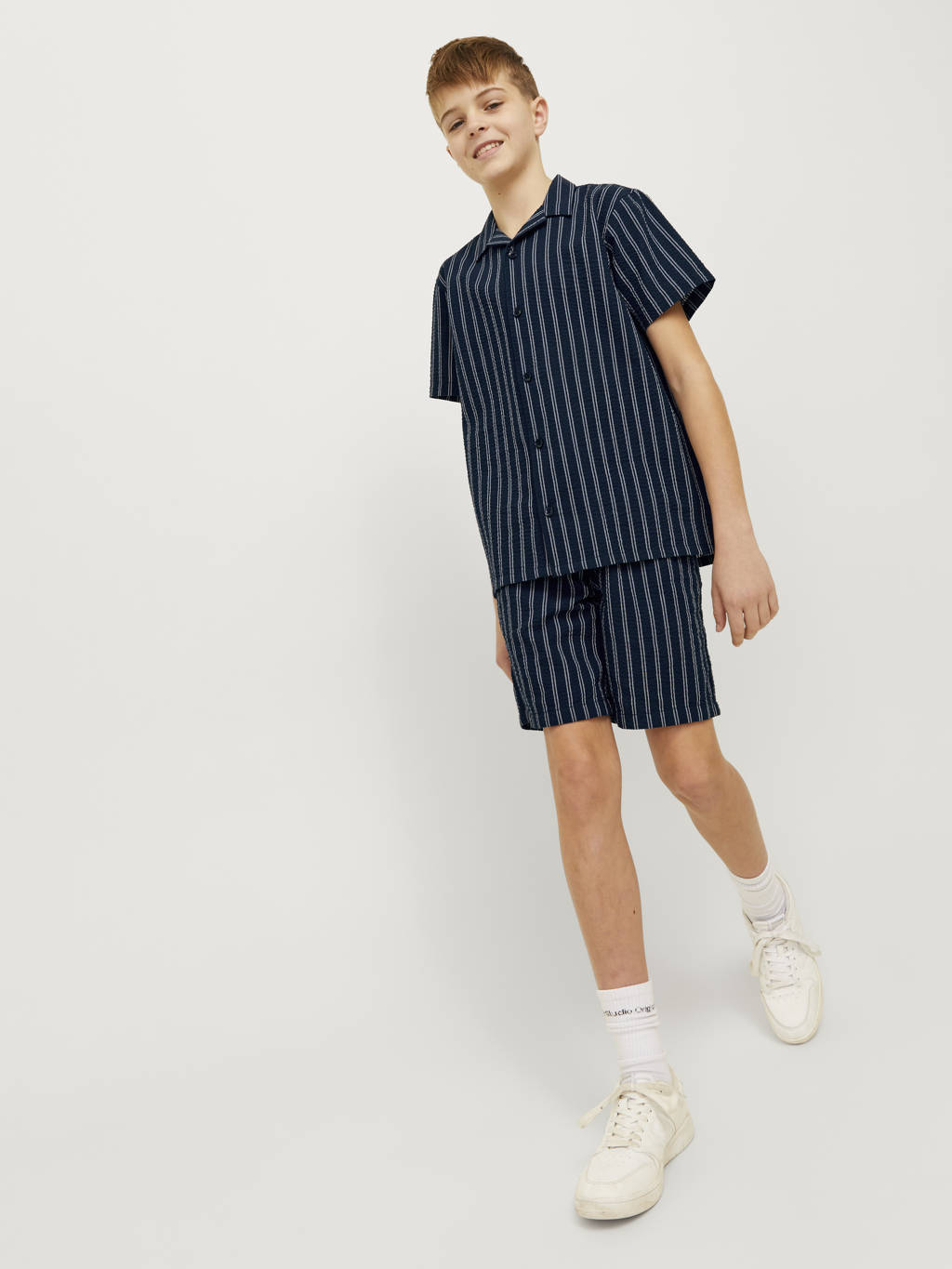 JACK & JONES gestreepte casual short JPSTJAIDEN JJPALMA donkerblauw/wit