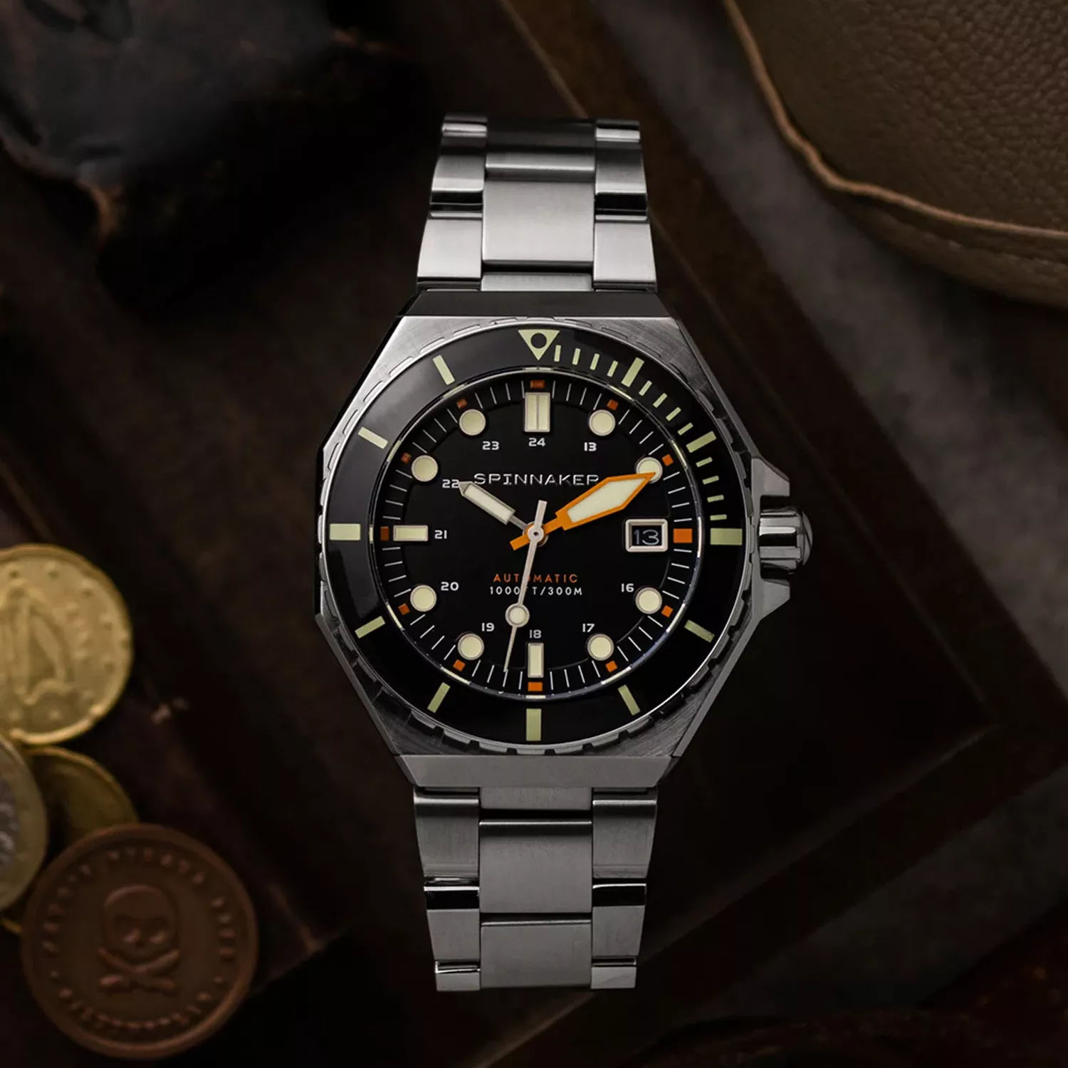 Spinnaker Dumas Classic Black SP-5081-FF