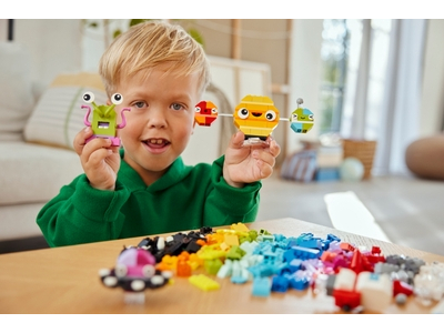 LEGO Creatieve planeten (11037)