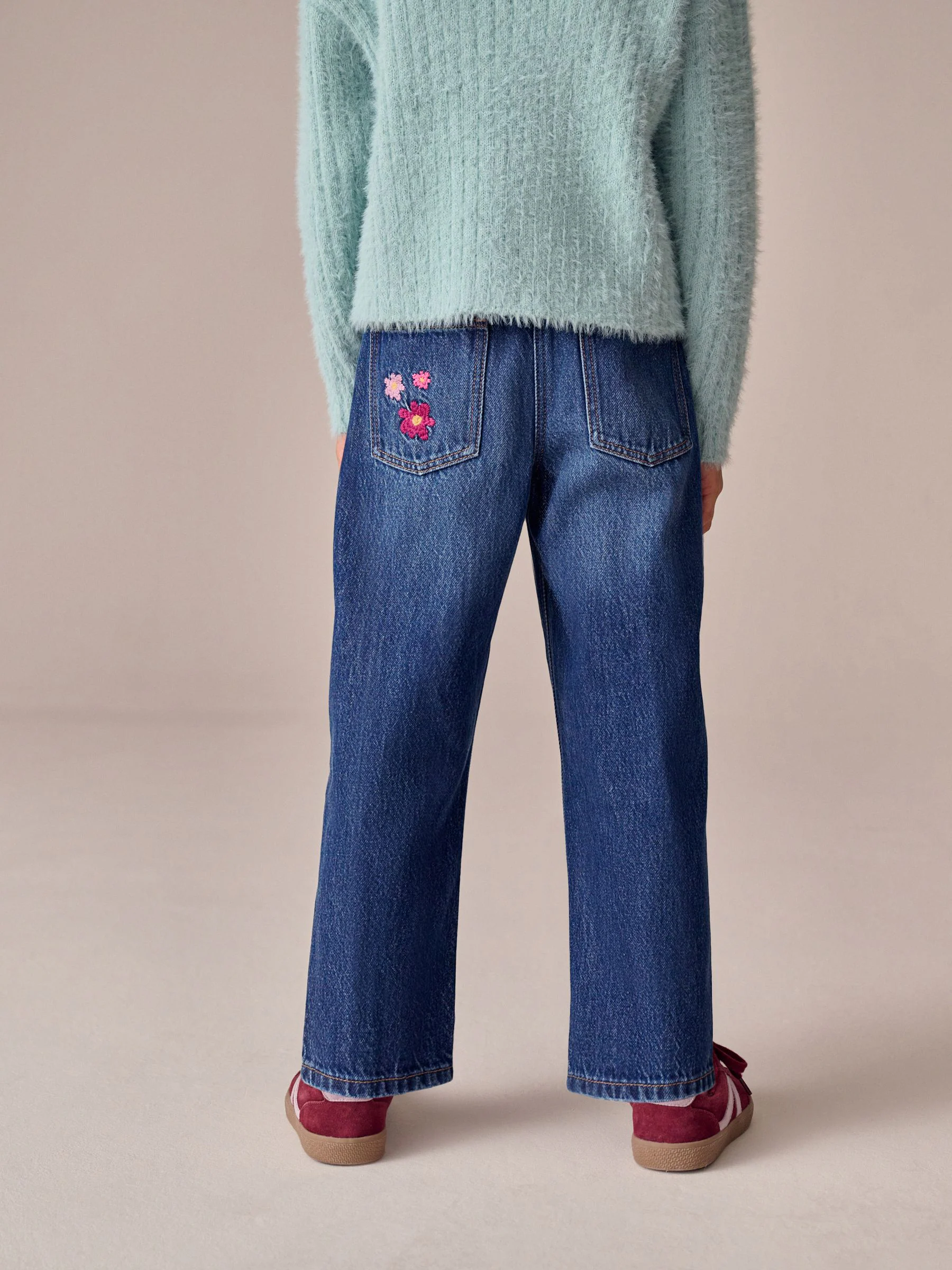 Normaal blauw - Jeans met rechte pijpen en bloemenborduursel (3-16jr)