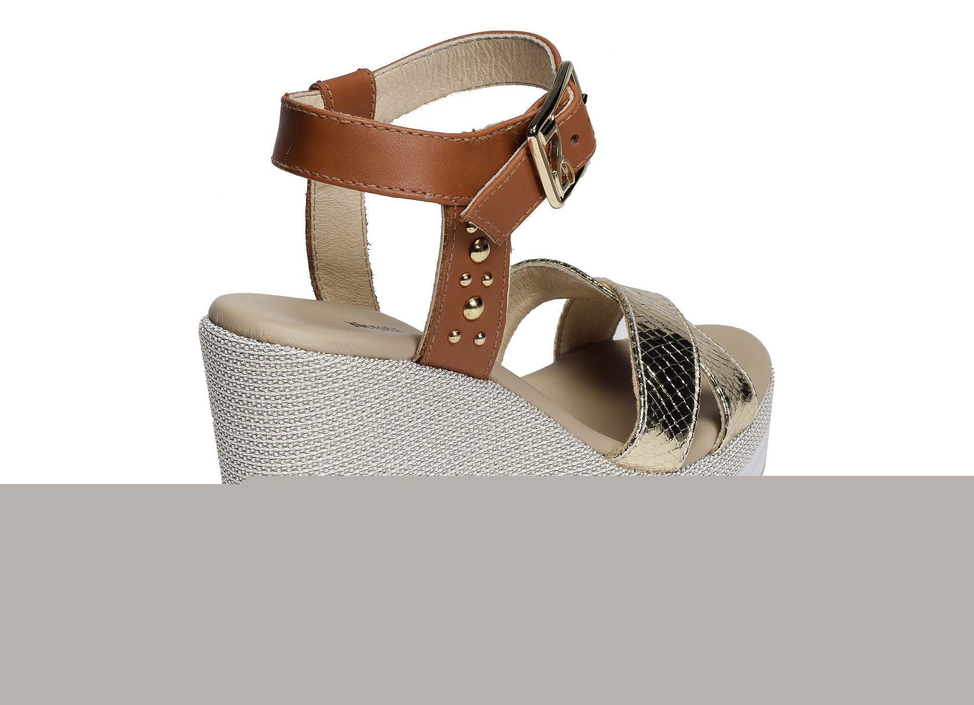 18790 camel or