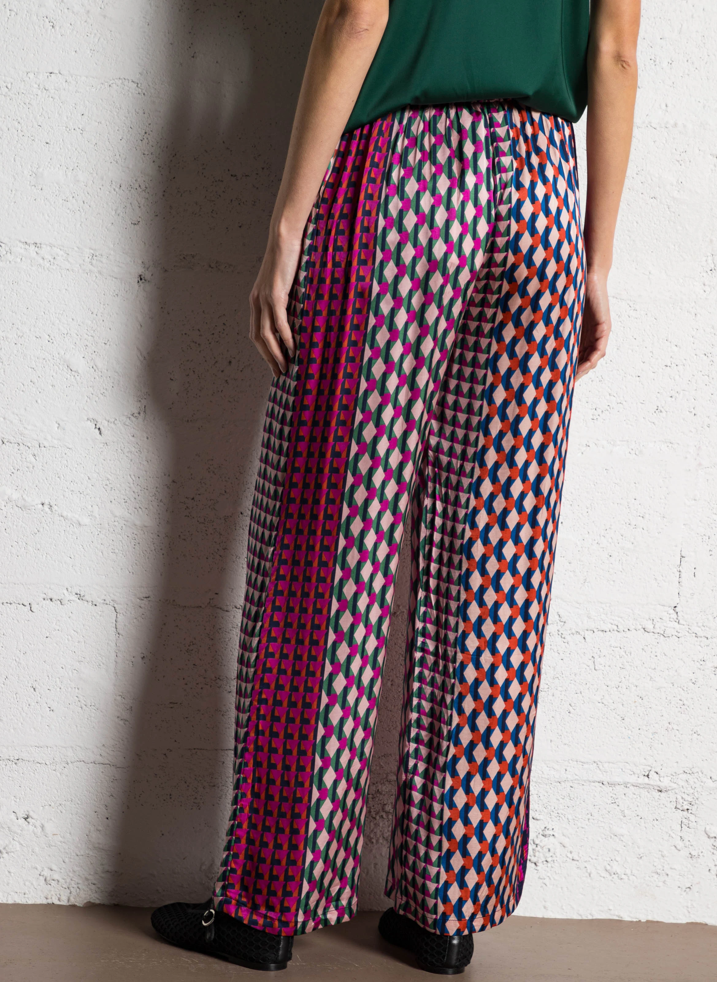 POLETTE - Pantalon droit à imprimé graphique | Multicolore