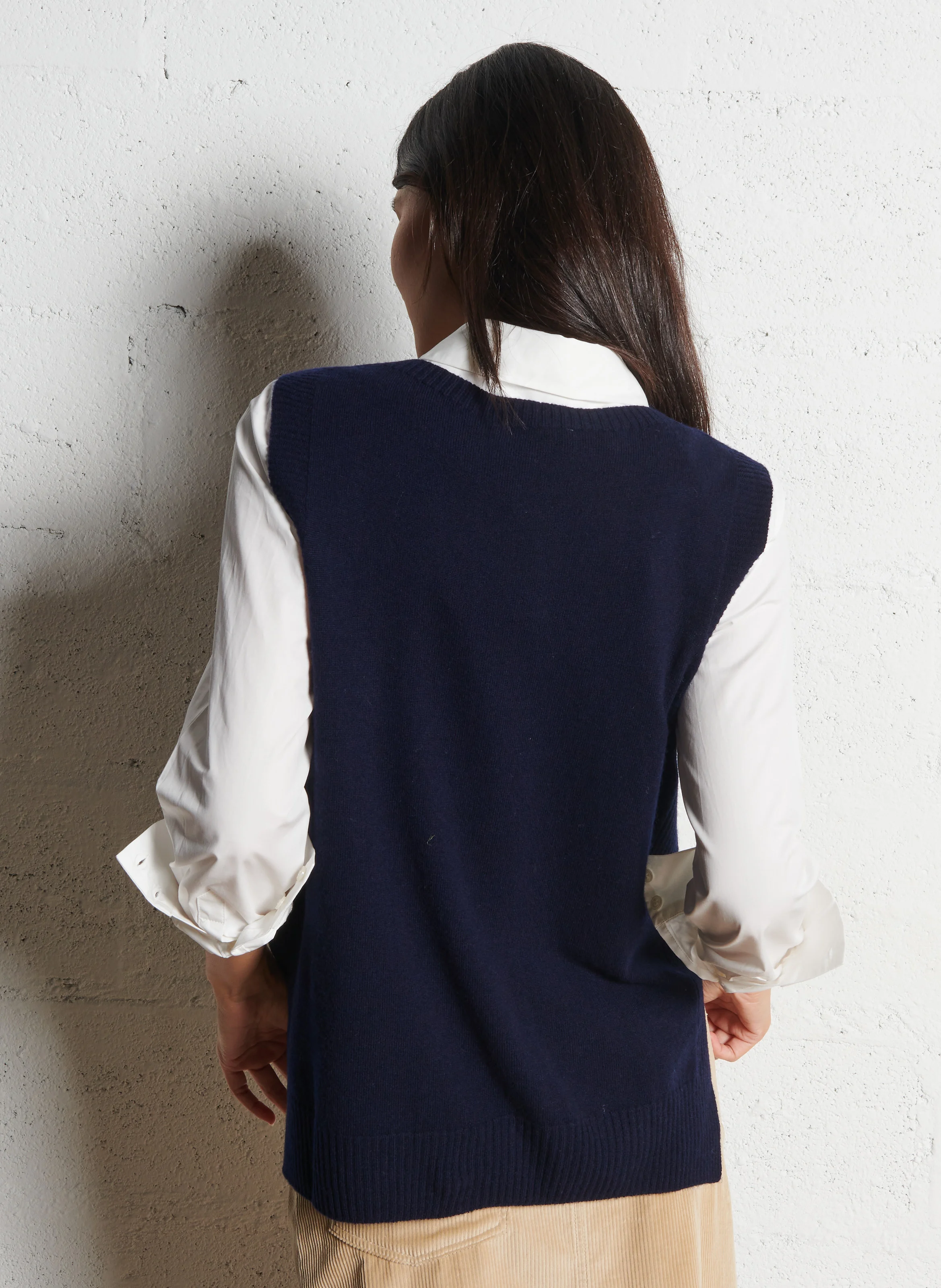 YSEULT - Pull droit sans manches en laine | Bleu