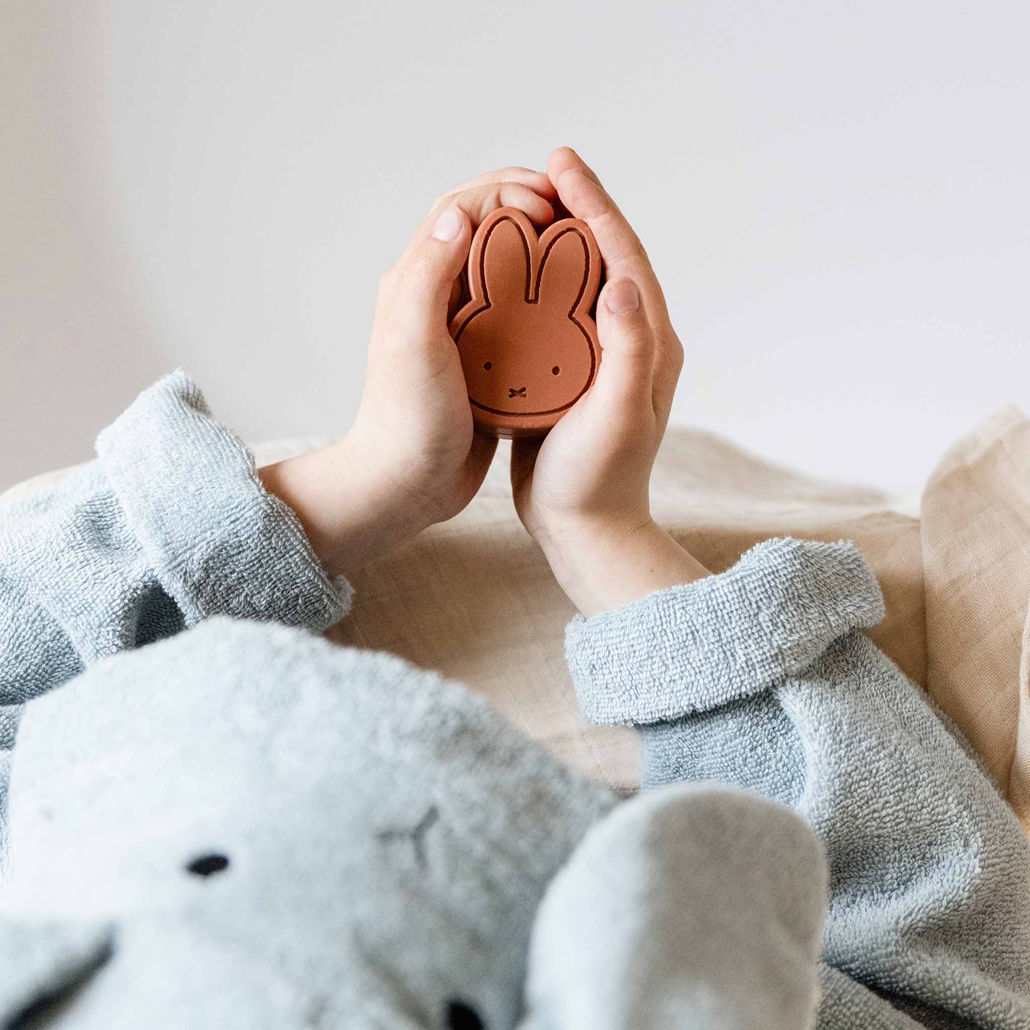 Miffy Care Gift Box Seifendose aus Silikon   Seife Terra
