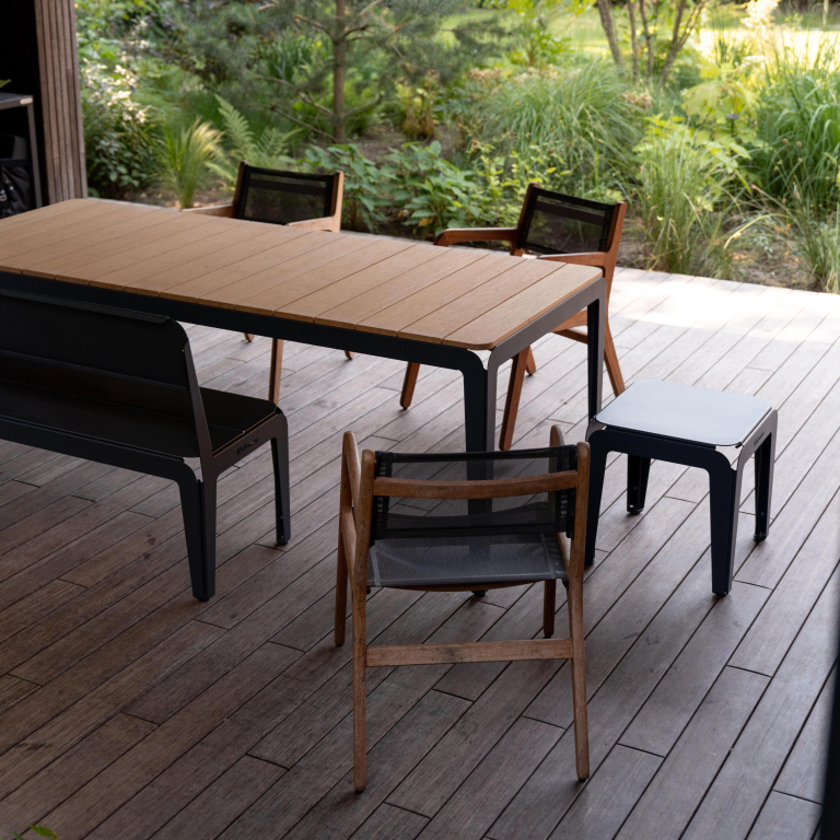 Weltevree Bended tuintafel 220x90 bamboo Pale Green
