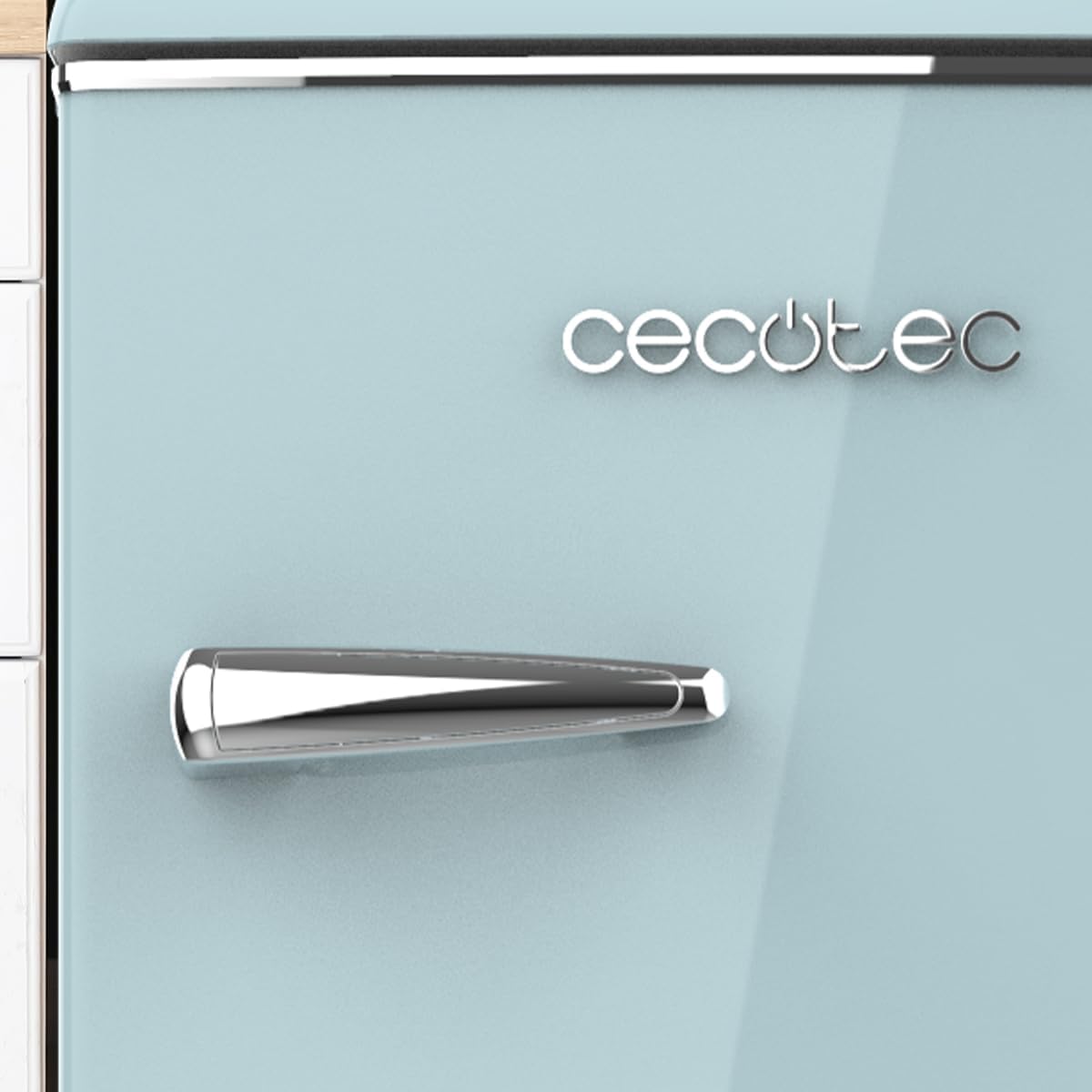 Cecotec Mini Frigo Bolero CoolMarket TT Origin 45 Rouge. Réfrigérateur de Table Rétro 45L, 55 cm de Haut, 44,7 cm de Large, Classe Énergétique E, Bac à Glaçons et Poignée Chromée, Rouge