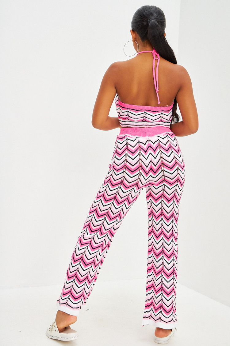 Ensemble top dos nu + pantalon en maille crochet à motifs chevrons rose