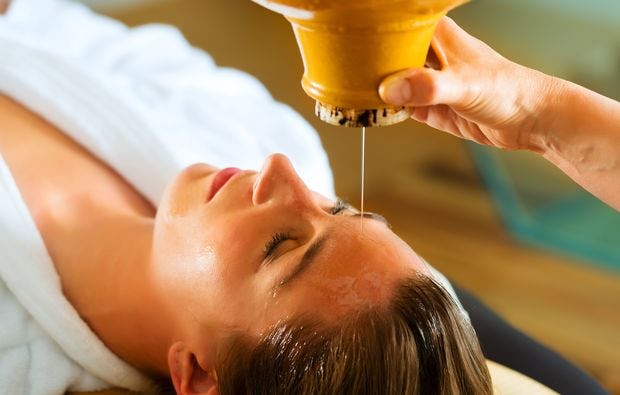 Ayurveda Anwendung in Bad Schlema als Geschenk