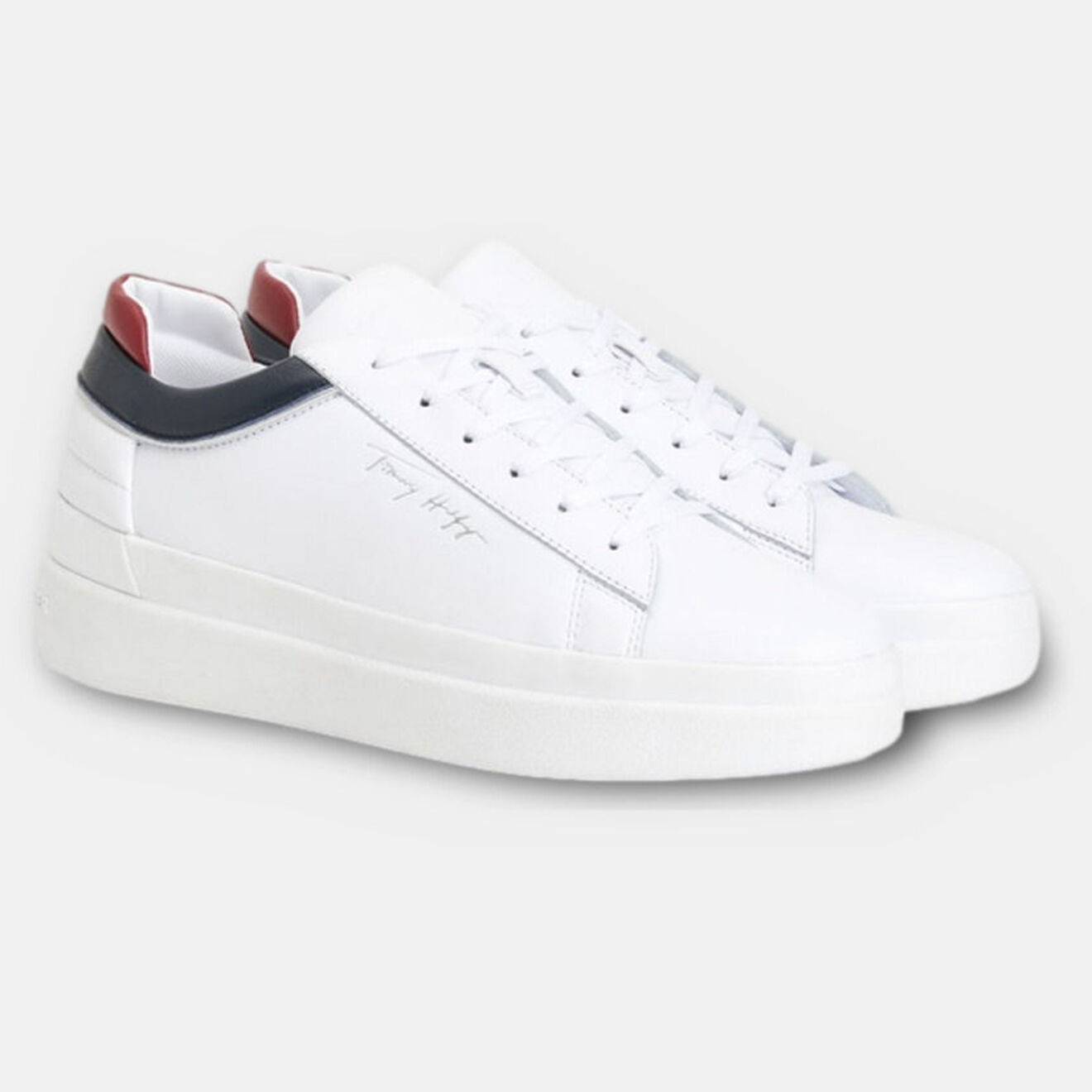 Tommy Hilfiger Baskets en Cuir Feminine blanches