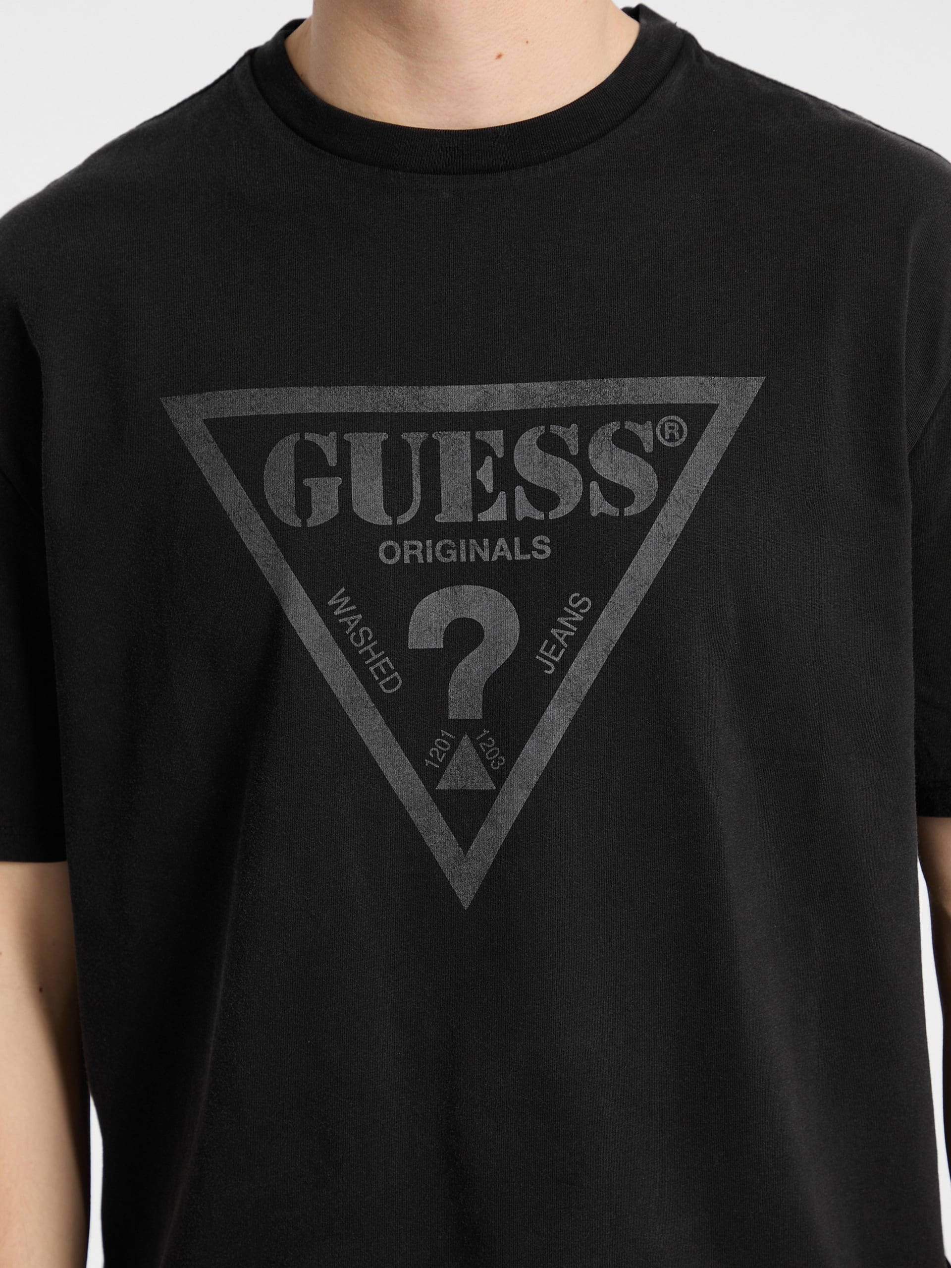 Camiseta GUESS Originals Eco Vintage Triangle
