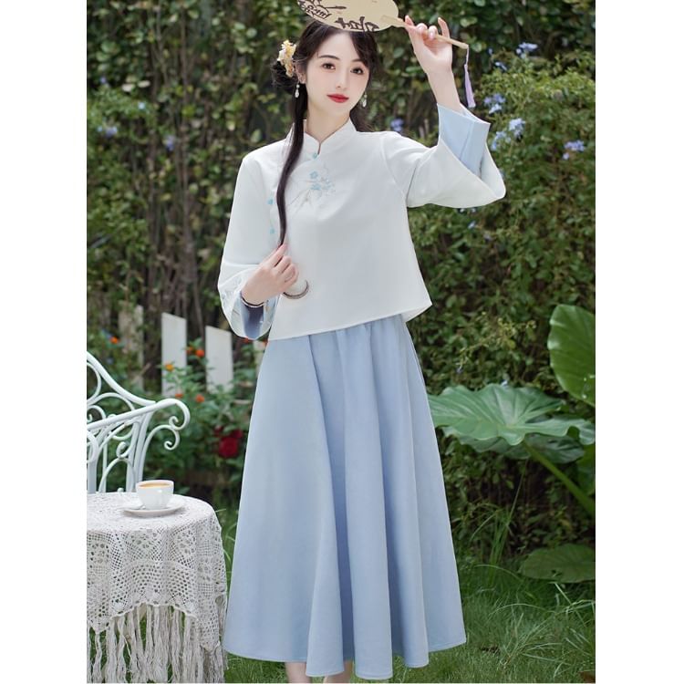 Fioridi - Hanfu-top met lange mouwen, geborduurd bloemenmotief en knopen / A-lijn rok met hoge taille