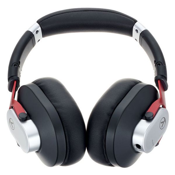 Austrian Audio Hi-X15