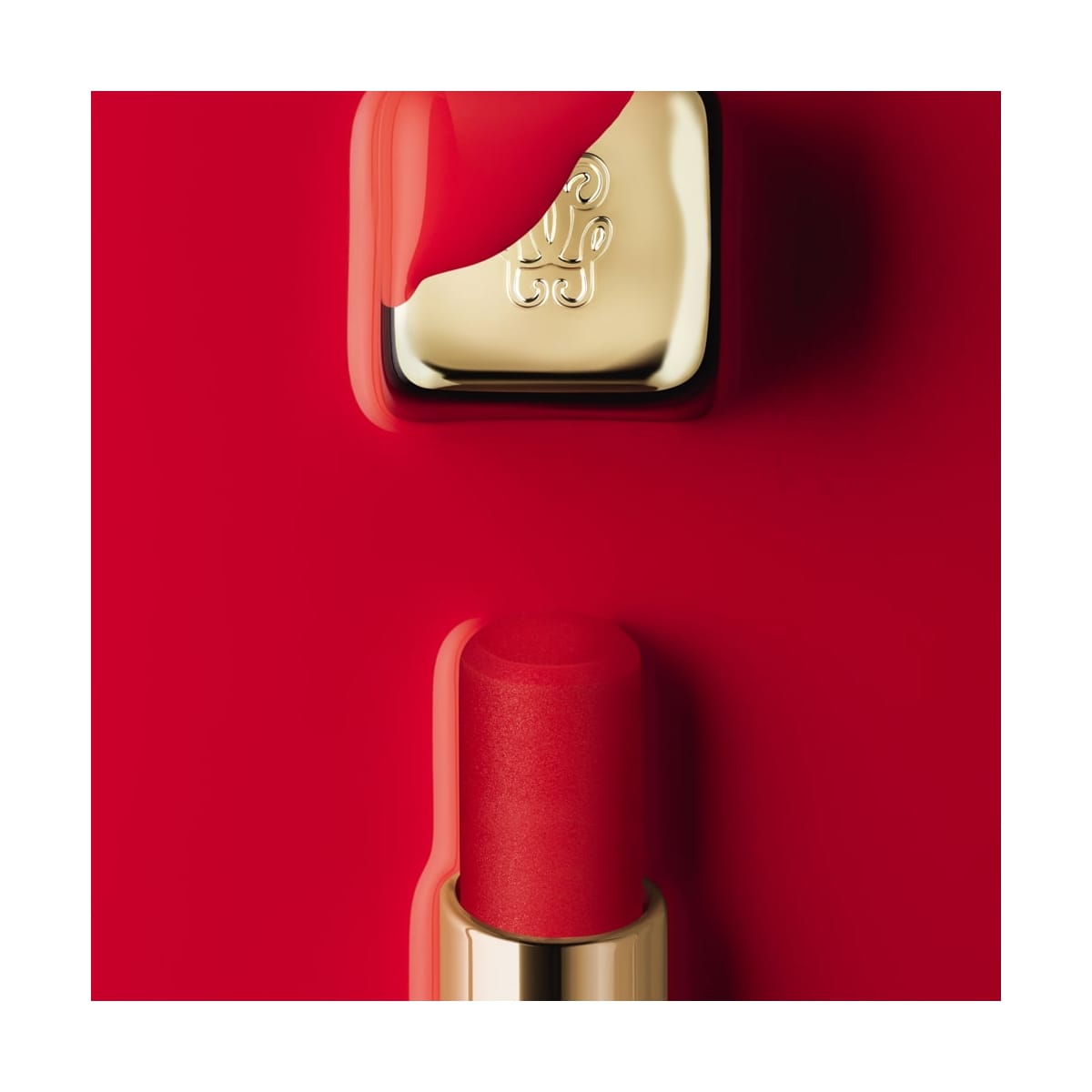 GUERLAIN KissKiss Tender Matte Rouge à Lèvres Mat Lumineux Fin et Fondant Confort 16H