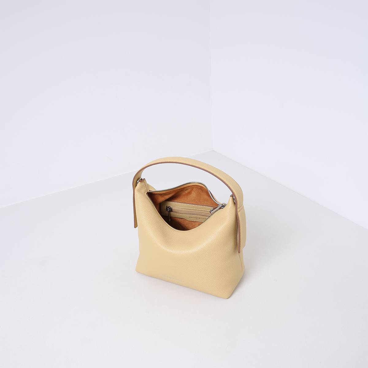 TARA | BUTTER