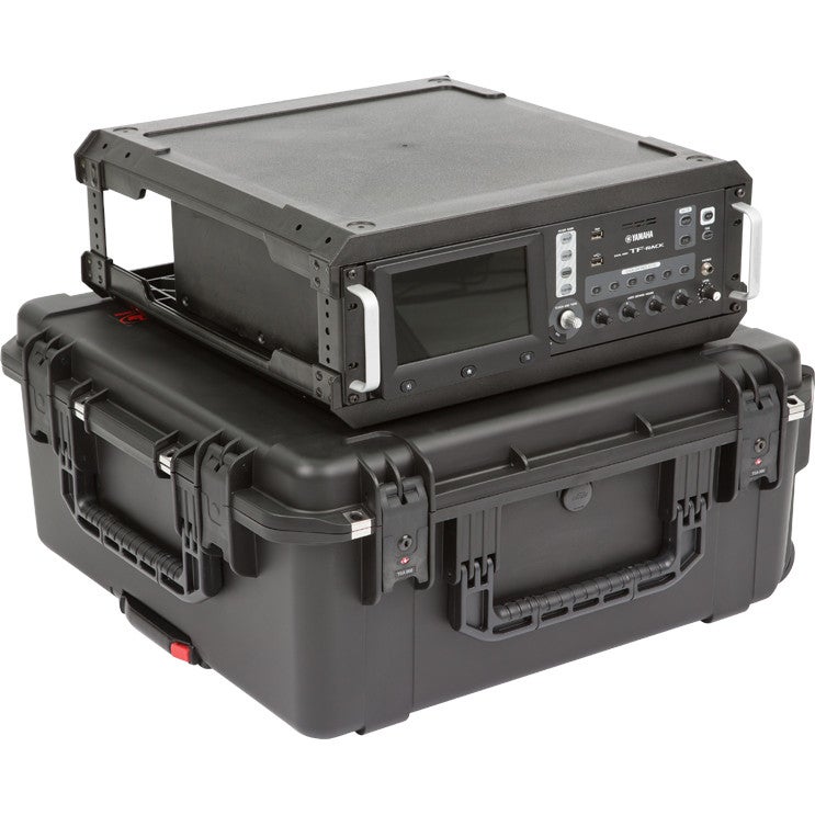 SKB 3i-2424M103U Fly Rack flightcase 3U