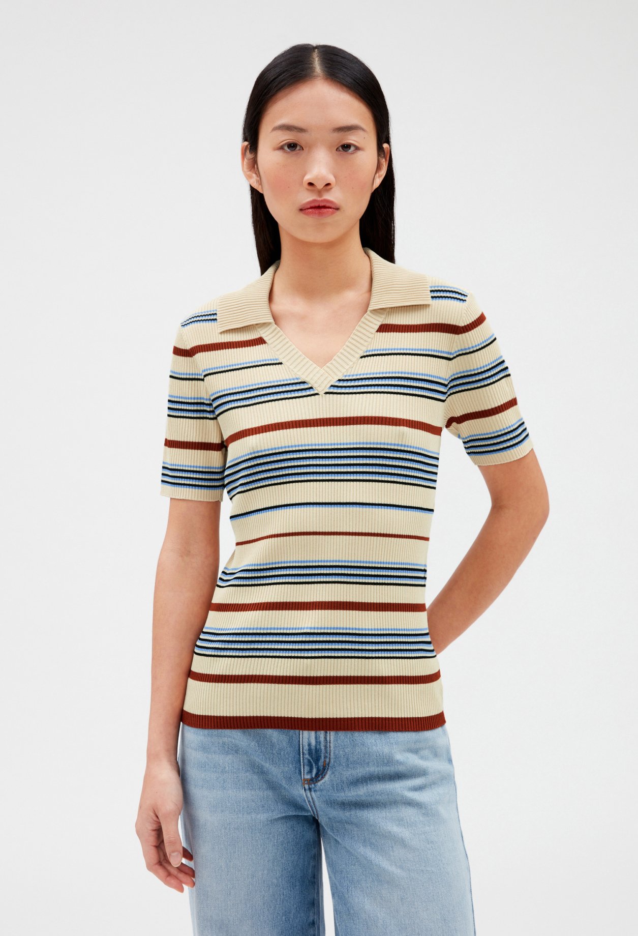 Pull col polo manches courtes