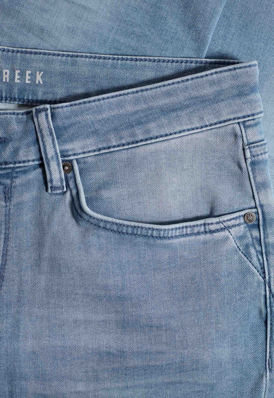 Silvercreek Porter Slim Tapered Jeans