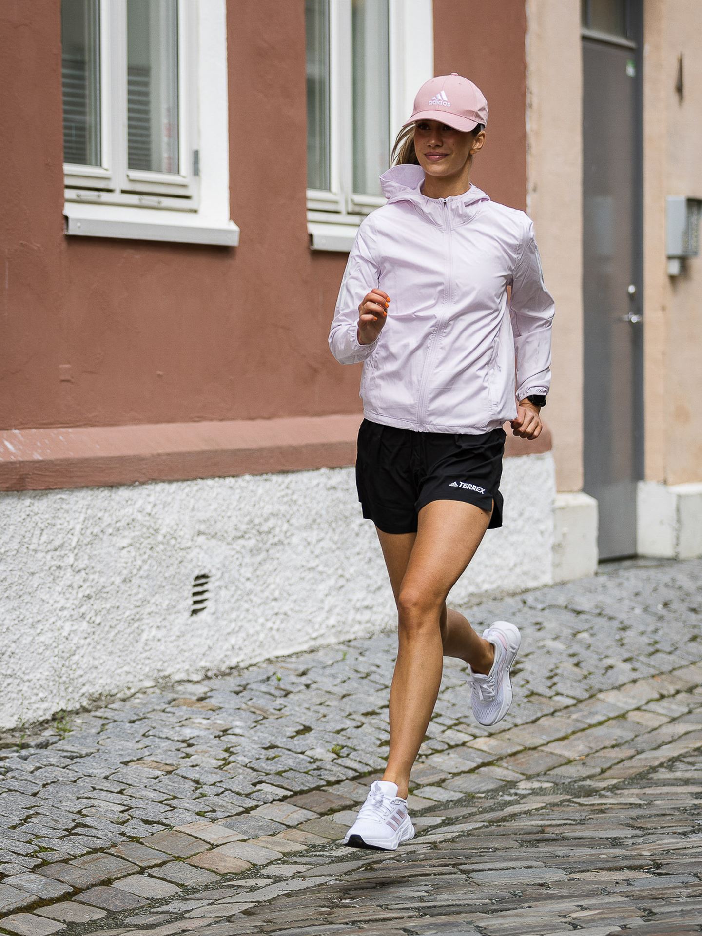 Own The Run WindBraker