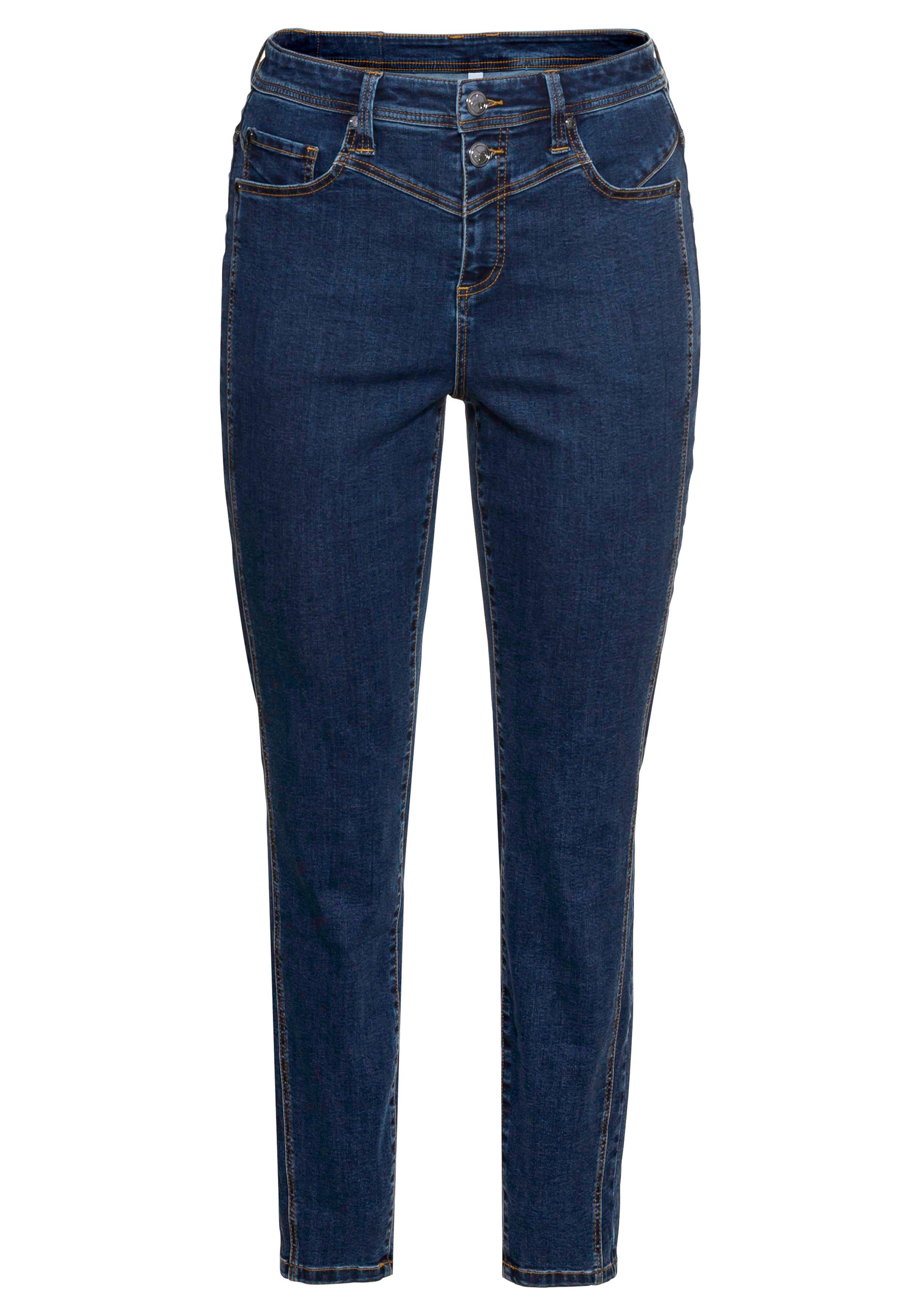 Girlfriend-Jeans mit vorverlegter Seitennaht