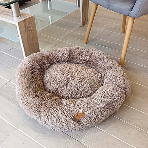 Cama em formato de donut dourada em ouro 22k para gatos e cães de pequeno porte (diâmetro 60cm)