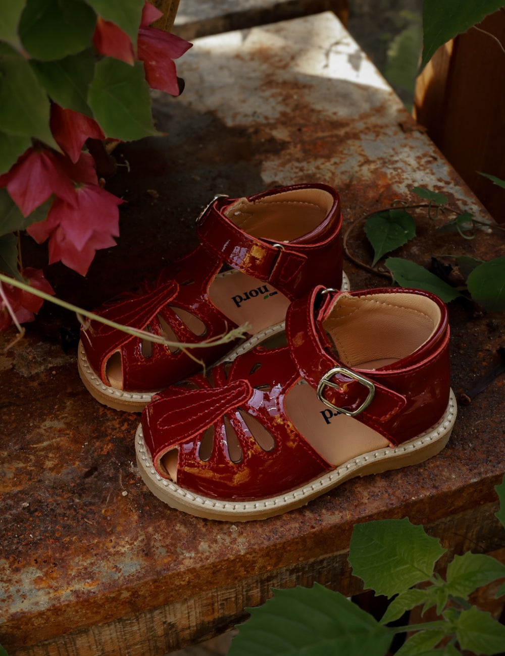 Butterfly Sandal - Cherry Patent