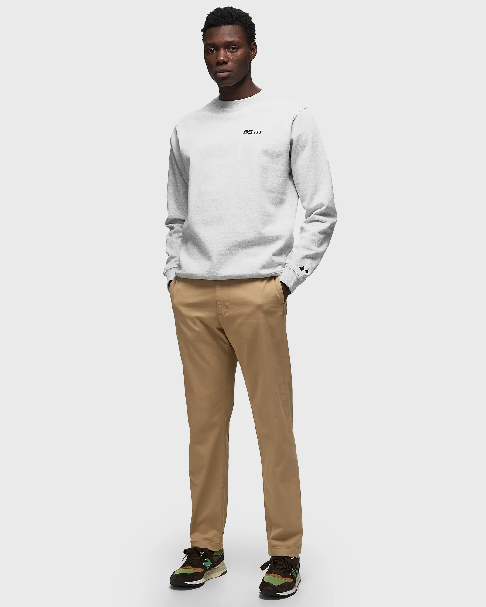 CLOSED TACOMA TAPERED