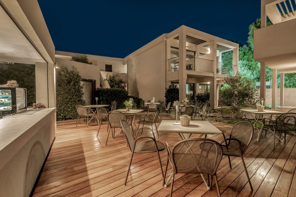 New Beach Hotel Logies en ontbijt - Hotel