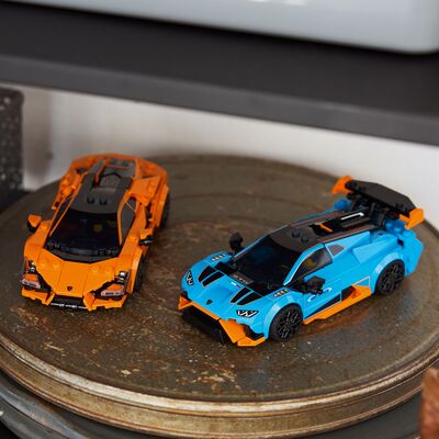 LEGO Speed Champions 77238 Lamborghini Revuelto og Huracán STO