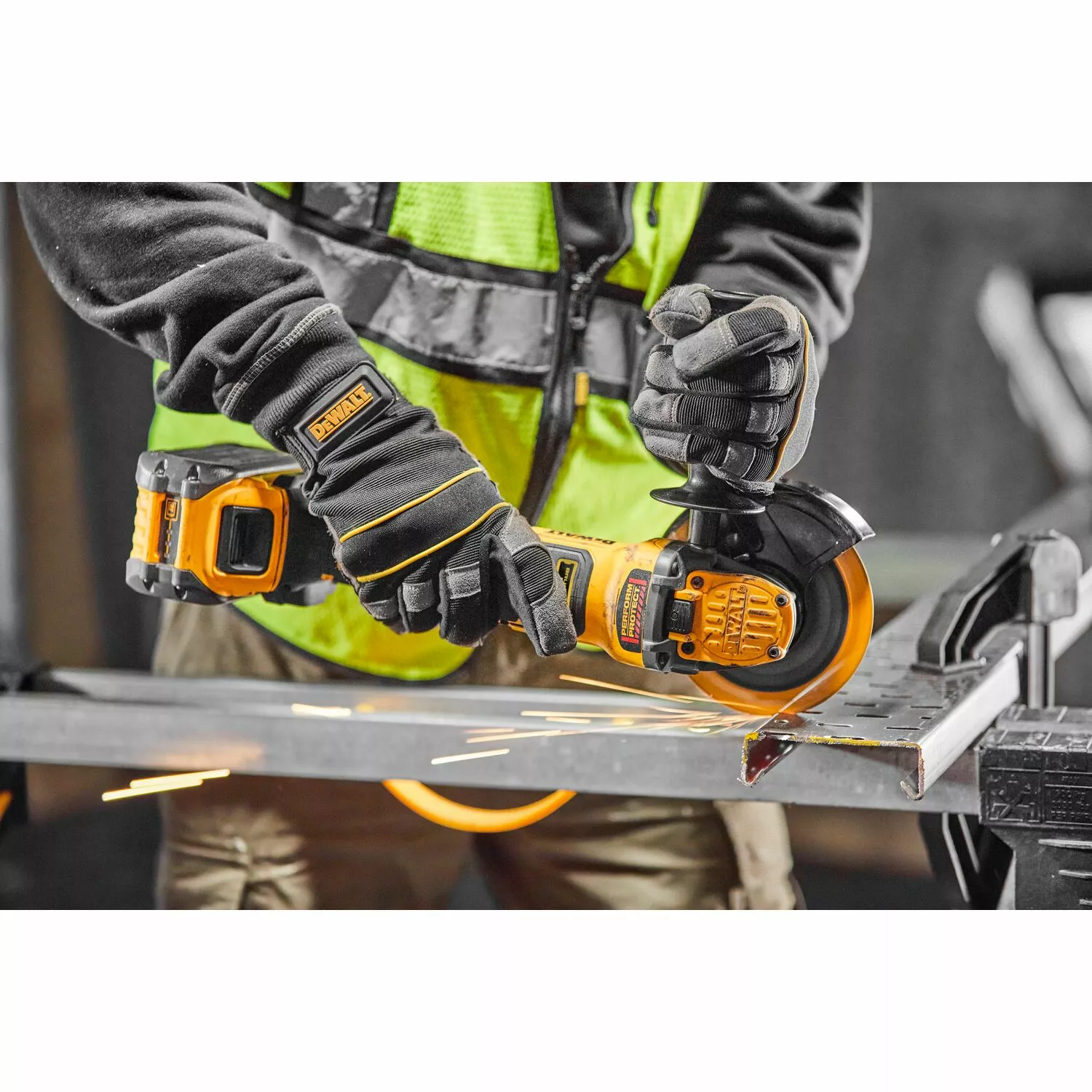 DeWALT DCG409NT-XJ 18V Li-ion FlexVolt Accu haakse slijper - 125 mm - TSTAK koffer