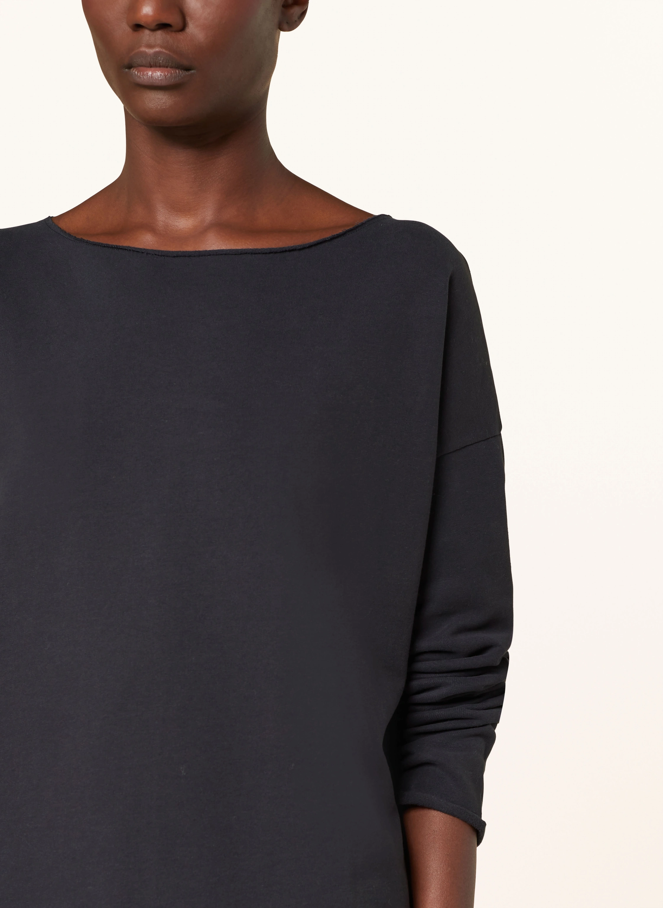Juvia Oversized-Sweatshirt JUDI